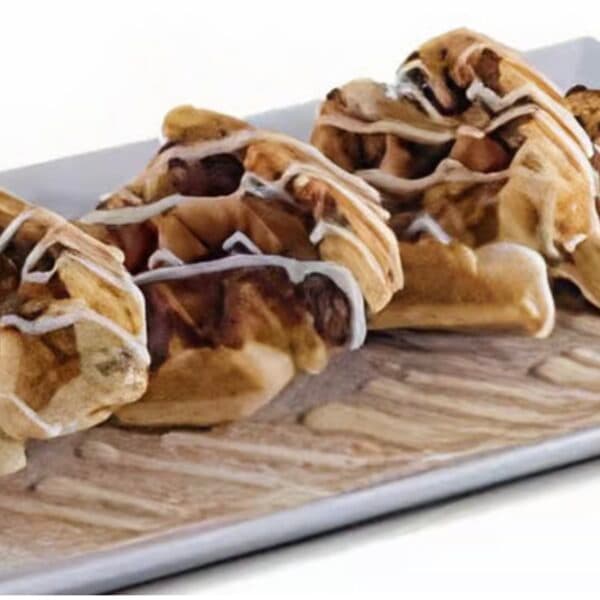6 Nanna's Cinnamon Rolls