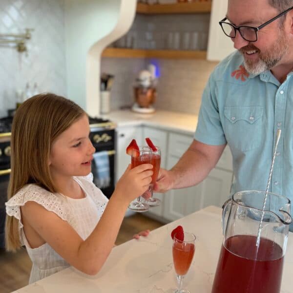 Strawberry Mimosa Mocktail (52 oz pitcher)